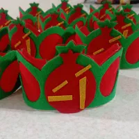 تزئینات نمدی،تاج،گیفت ،نقاب وکمک آموزشی مدارس