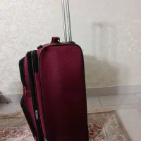 2عدد چمدان  زرشکی و قهوه ای