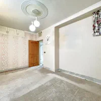 فروش ۳ طبقه نزدیک خیابان|فروش خانه و ویلا|اصفهان, گلستان|دیوار