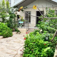 ویلا-باغ-با-محیط-زیبا-سند-دار