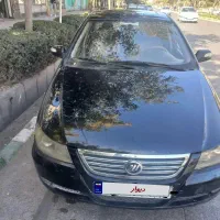 لیفان ۶۲۰ موتور ۱۸۰۰|خودرو سواری و وانت|مشهد, عامل|دیوار
