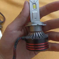 چراغ جلو سفید