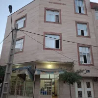 فروش-دو-واحد-مسکونی-با-مغازه