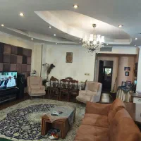 110-متر-طبقه-اول-ساختمان-شمالی-واحد-روبه-نما