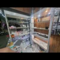 ویترین مغازه