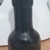 شیشه خالی قیلون نو دست نخورده. رنگ سیاه