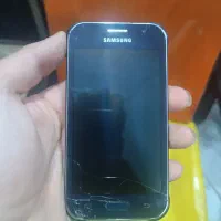 سامسونگ Galaxy J1 با حافظهٔ ۴ گیگابایت