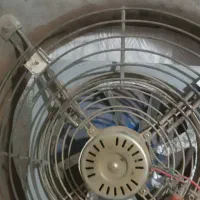 دو عدد هواکش|پنکه و تصفیهکنندهٔ هوا|تهران, خاک سفید|دیوار