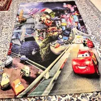 فرش کودک طرح مک کویین