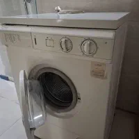 لباسشویی ارج کاملا سالم وتمیز