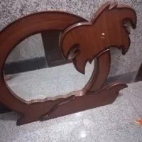 اینه ومیز عسلی