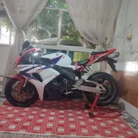 cbr1000rr|موتورسیکلت|تهران, سعادت‌آباد|دیوار