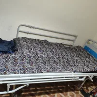 تخت بیمارستانی در حد نو|پزشکی|صدرا-فارس, فاز ۱|دیوار