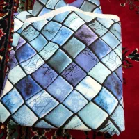 یک عدد لباس مجلسی سایز۳۸ تا۴۰ میخوره