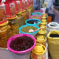 نیازمند نیرو کار اقا برای همکاری در زیتون سرا