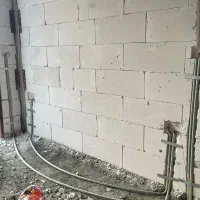 برقکاری ساختمان،نصب لاین نوری و سقف کاذبpvc و تایل|خدمات پیشه و مهارت|رشت, استقامت ۱|دیوار