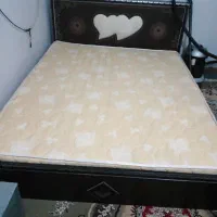 تخت خواب دو نفره