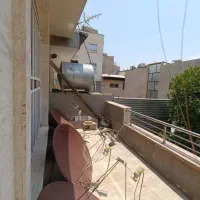 طبقه دوم منزل دو خوابه لاله مستقل|اجارهٔ خانه و ویلا|شیراز, لاله|دیوار