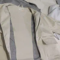 دوزنده و بیرونبر تمیز دوزبرای تولید پوشاک زنانه