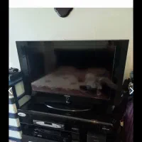 تلویزیون سامسونگ به همراه dvd و میز