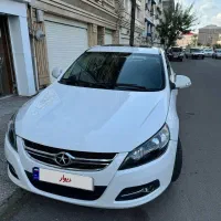 جکj5 اتومات 1800cc