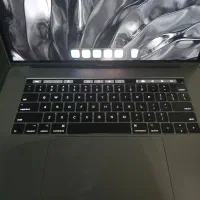 مک بوک پرو 2017 تاچ بار ۱۵ اینچ|رایانه همراه|مشهد, امامیه (شهرک غرب)|دیوار