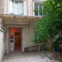 خانه-ای-دنج-و-حیاط-دار