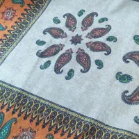 فروش رومیزی، رو فرشی