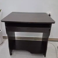 میز تحریر و کامیپوتر