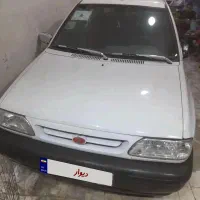 پراید ۹۵ سفید عروسک