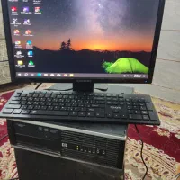 مینی کیس و مانیتور با تمام وسایل