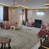 آپارتمان ۱۳۰ متری ۳ خواب در خیابان رباط اول