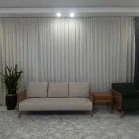 پرده حریربه همراه دوعدد دسته