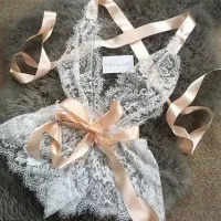 جوراب و لباس