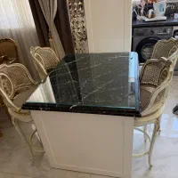 جزیره سنگ اعلا و شیشه و ۴عدد صندلی چوب دست ساز