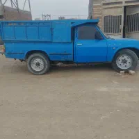 نیسان دوگانه کارخانه