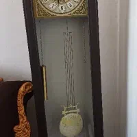 ساعت ایستاده