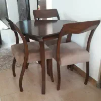 میز ناهارخوری سه نفره