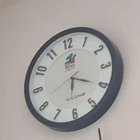 ساعت دیواری