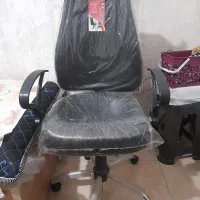 اداری صندلی