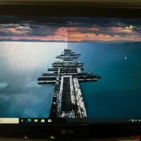 یک دستگاه کامپیوتر|رایانه رومیزی|قزوین, |دیوار