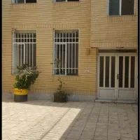 ویلایی مدرسه ۵۰۰متر ۲۰ اتاق ۳۰۰ ظرفیت ۸۰۰زیربنا