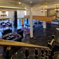 اجاره روزانه عمارت لوکس رویال|اجارهٔ کوتاه‌مدت ویلا و باغ|تهران, تهرانپارس شرقی|دیوار