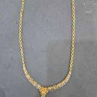 گردنبند و گوشواره نیم ست،کاملا نو بدون خط و خش