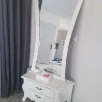 فروش آیئنه و کنسول