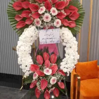 انواع پایه گل تاج و دسته گل ترحیم نمایشگاهی جامگل