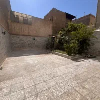 ۱۰۰متر دوخواب زیر همکف حیاط در اختیار|اجارهٔ آپارتمان|تهران, ورزشگاه آزادی|دیوار