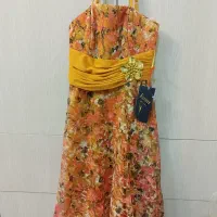 لباس نو تن نخورده|لباس|خمینیشهر, |دیوار