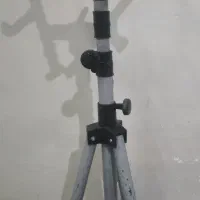 پایه پرکاشن|درام و پرکاشن|شیراز, هفت تنان|دیوار