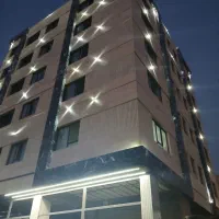 آپارتمان ۱۱۰مترطبقه چهارم نوساز فول امکانات